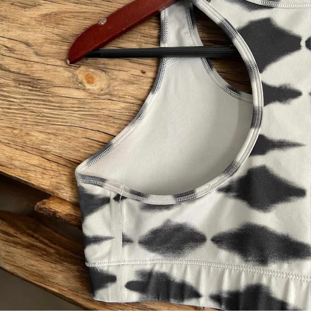 Nike Pro Dri Fit Sports Bra - Picture 9 of 10